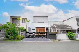 Jual Rumah Modern LT 144 Akses Dekat Terminal BSD Sudah Renov J-27258