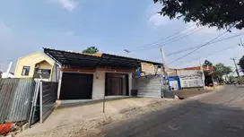 Kios Minimalis Islami Pinggir Jalan Depok Ready Dekat Perumahan