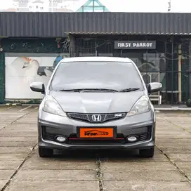 HONDA JAZZ RS AT 2013