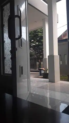Rumah Murah Dua Lantai Tiga Kamar Dekat Stasiun Cilendek Kota Bogor