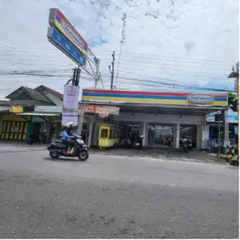 ruko strategis bonus usaha indomaret di jalan kaliurang km 10 jogja