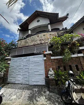 AMR-028.RME | House For Rent 4 Rooms in Padangsambian Denpasar Barat