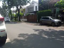 Dijual Rumah Hitung Harga Tanah, Puspita Loka BSD, dekat Al Azhar
