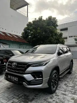 Toyota Fortuner 2.4 GR SPORT 2021