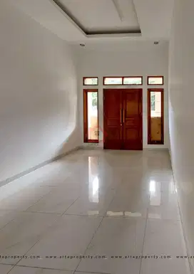 Rumah Bagus Siap Huni Dalam Cluster Di Pejaten Barat