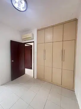 Apartemen Mediterania 2 Edelweis 2 BR Semi Furnish Lantai Rendah