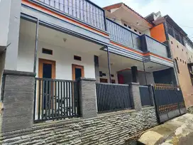 Rumah dalam Komplek daerah Surapati dekat Kampus Widyatama Itenas