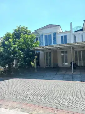 HOT LISTING! Rumah Mewah Full Furnished Mansion Pakuwon Indah SHM