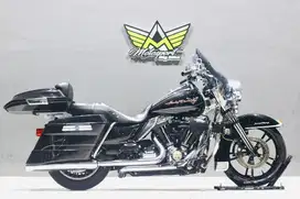 Harley davidson road king FP ultra classic electra street glide cvo