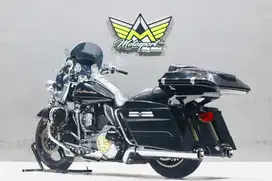 Harley davidson road king Fp triumph ducati ktm victory indian