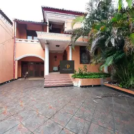 DIjual Murah Rumah 2 lantai di Pisangan Lama Jakarta Timur, Terawat
