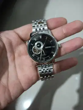 Jam tangan seiko Automatic SSA271J1