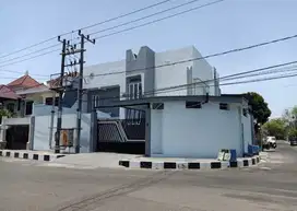 Dijual Rumah Mewah Secondary Siap Huni 2 Lt Nginden Intan Sby Timur
