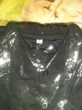 Kaos kerah saku ukuran XL