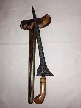 KERIS TILAM UPIH