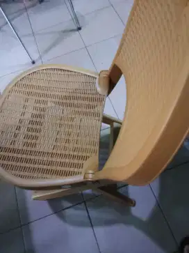Koleksi kursi lipat bahan plastik