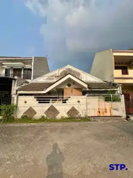 Rumah + Gudang di Ploso Timur, Kalijudan
Surabaya Timur
