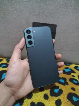 Samsung Galaxy S22+ 8/256GB Fullset Ori Normal Sein Indonesia