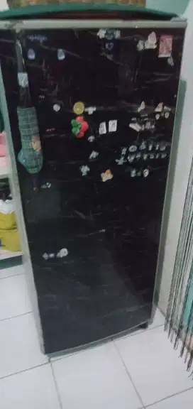 kulkas panasonic 1 pintu