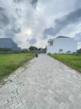 Tanah di Blok O dekat Paskhas