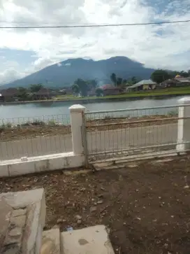 Rumah dijual tepi Tabek gadang