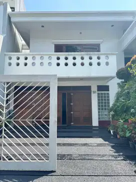 Dijual Cepat Rumah Mewah Hadap Timur Lokasi Pondok Indah