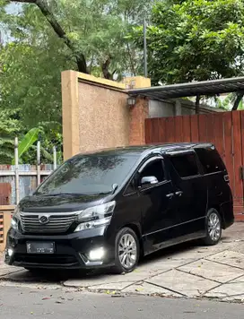 Toyota Vellfire 2010 Bensin