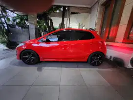 Mazda 2 2012 Bensin