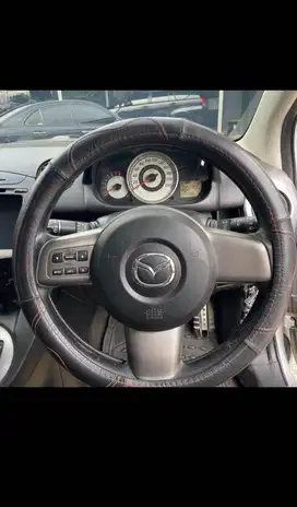 M A Z D A R2 Mobil
