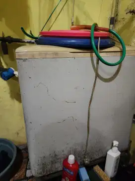 Mesin cuci bekas