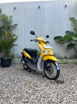 Yamaha mio kuning 2006