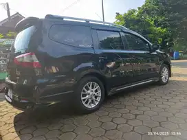 Nissan Grand livina 2013 Bensin
