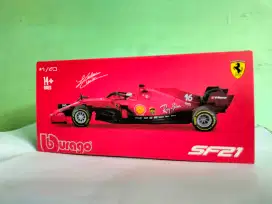 Diecast Bburago Burago 1:43 F1 Ferrari SF21 Leclerc 16