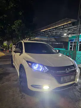 Honda hrv tahun 2017