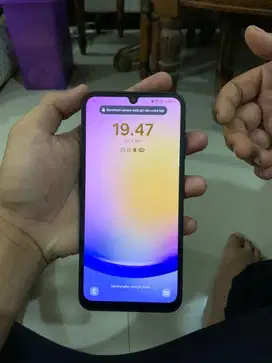 samsung A25 (8/128) 5G   harga 2.000.000  minat inbox.