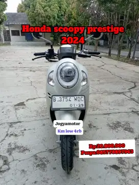 Km low 4 ribu Honda scoopy prestige tahun 2024