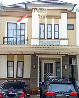 DIJUAL RUMAH 2LT RAPI TERAWAT SIAP HUNI  DI SAVIA NUSA LOKA TANGSEL