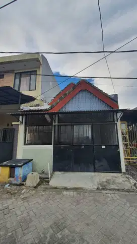 Rumh Minimalis Siap Huni Di Karang Asem Surabaya Utara