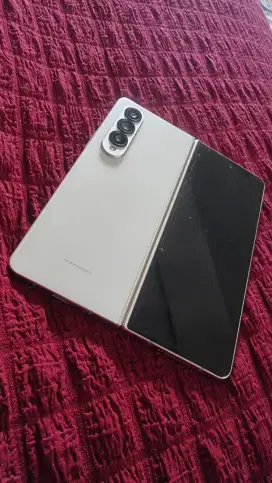 Samsung galaxy Z FOLD4 12 / 256GB
