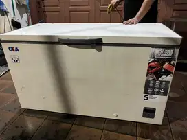Freezer GEA AB 506 R - 420 L - bekas