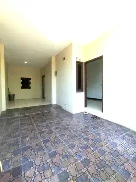 DIJUAL RUMAH 2 LANTAI DI JALAN BOULEVARD CIKEAS GARDENIA CIBUBUR BOGOR