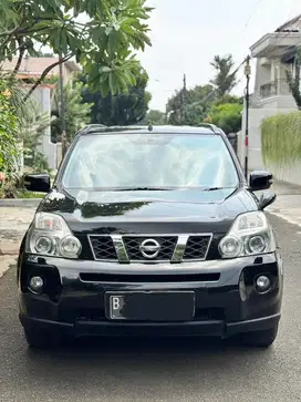 Nissan Xtrail ST 2.5 2010 AT