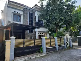 Rumah 2 lantai dalam kota mantrijeron sangat strategis