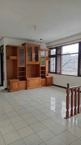 Jual Murah di Daerah Turangga Strategis Lingkungan Tenang,Aman & Asri