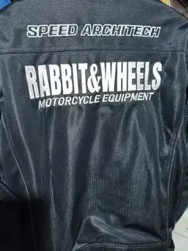 Jaket rabbit and wheels