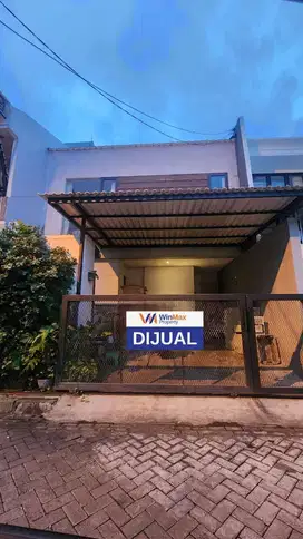 MURAH BAGUS RUMAH PAKUWON CITY SIAP HUNI SEMI FURNISH