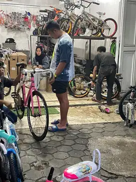 LOWONGAN KASIR/ADM