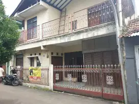 Dijual rumah lokasi strategis pusat kota