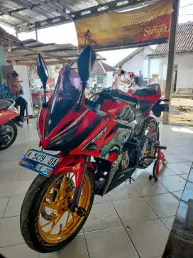 Dijual motor CBR 150R