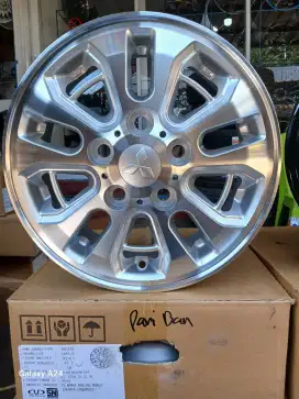 Velg mitsubishi kuda rep ring 14 lebar 6,5 pcd 5x114,3 ET 38 4pcs